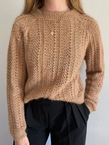 acanthus-sweater-1.jpg
